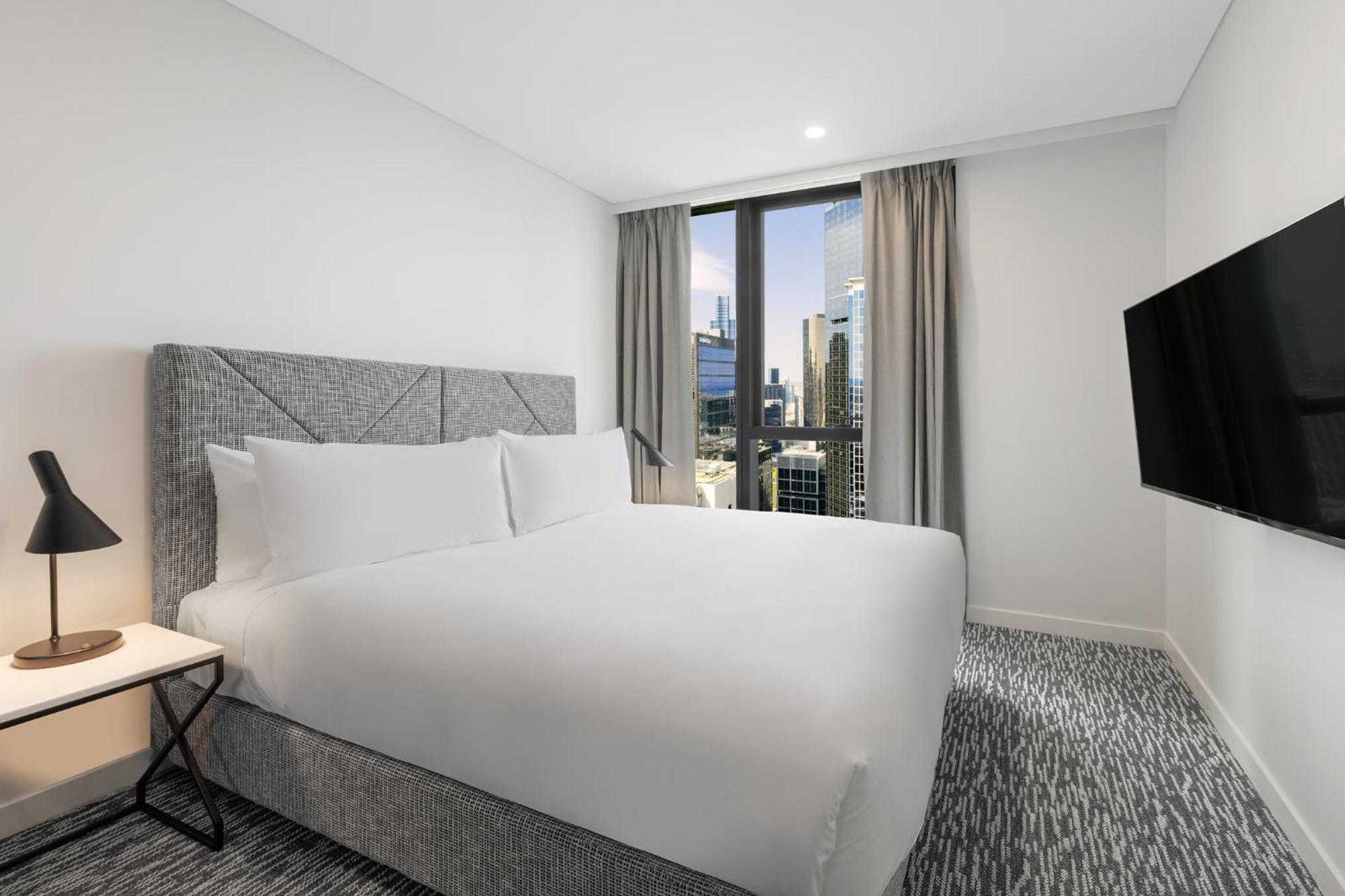 Meriton Suites ملبورن المظهر الخارجي الصورة A bedroom at the hotel
