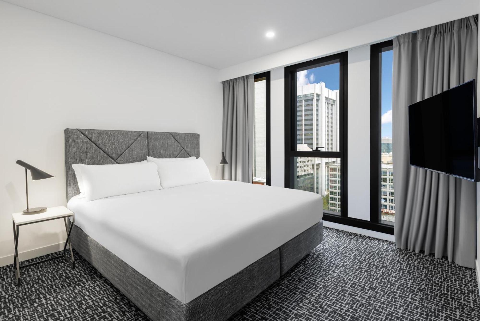 Meriton Suites ملبورن المظهر الخارجي الصورة A bedroom at the hotel